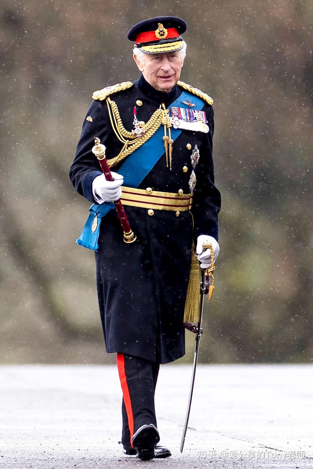 伦敦时间11时(北京时间18时)加冕典礼开始