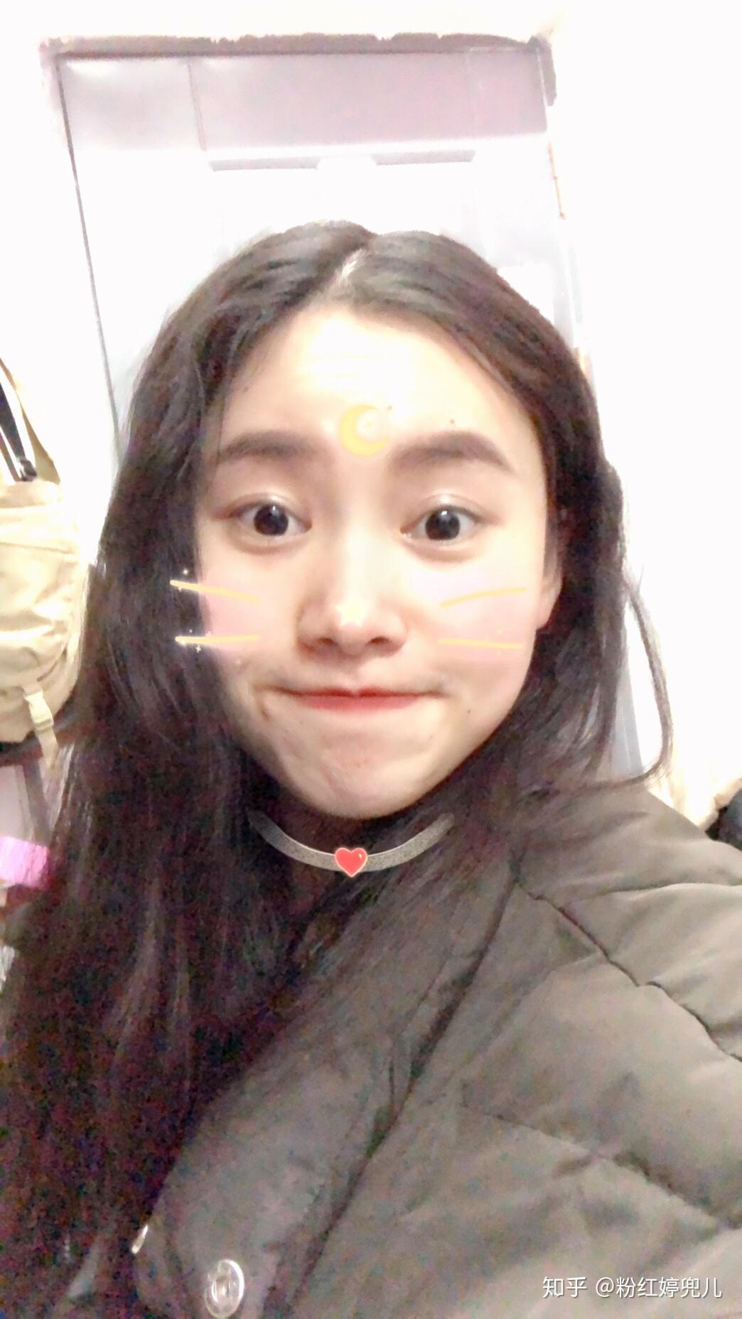 如何拥有好看的脸型 v2-d3f9fddee379dc4f07310e54055a1ce0_r.jpg