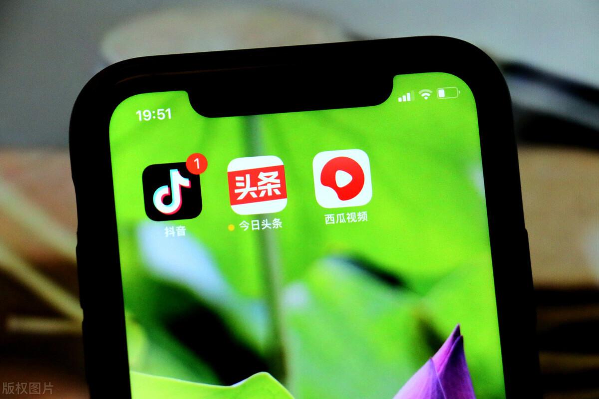 怎么买抖音的赞和粉丝_抖音上获赞和粉丝多有什么好处_抖音粉丝和赞能赚钱吗