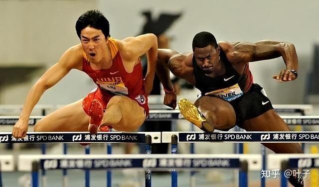 苏炳添在东京奥运会男子100米半决赛中跑出9秒83闯入决赛创造历史如何