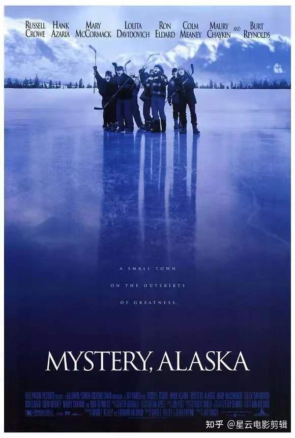 《魂系冰球》是杰伊·罗奇执导的喜剧片,罗素·克劳和伯特·雷诺兹