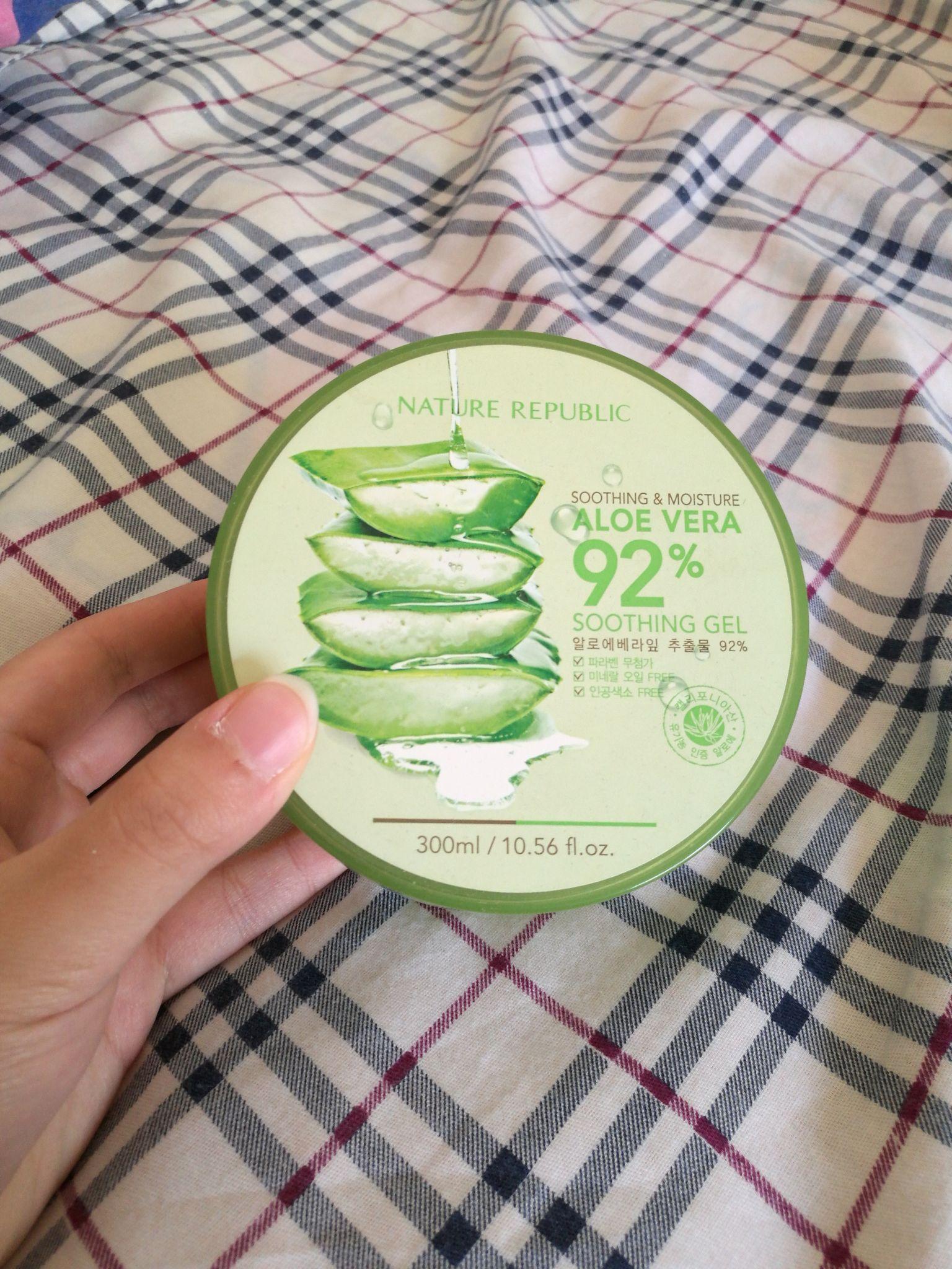 想给老妈买一套护肤品,有推荐的吗?