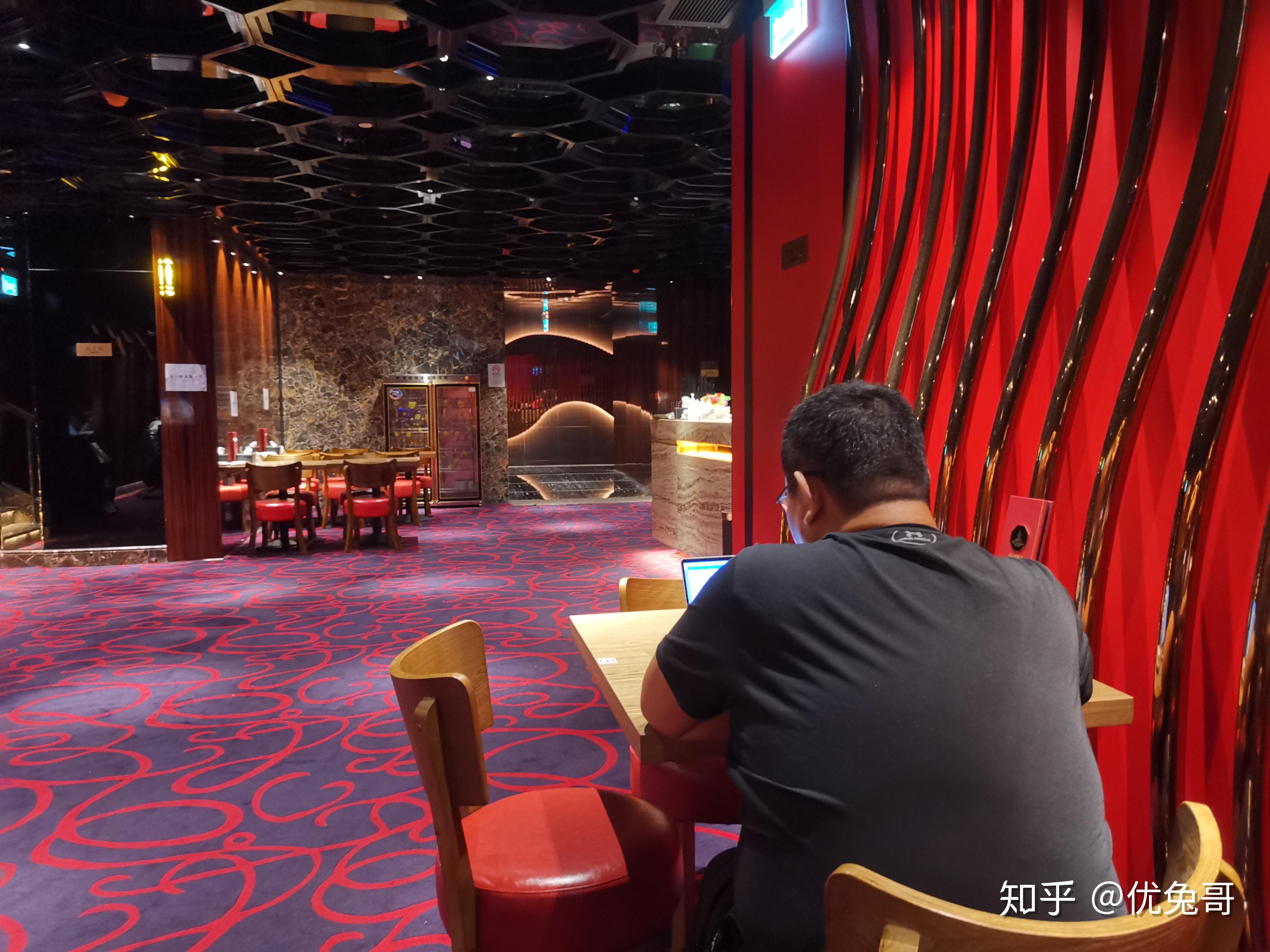 飞虎出征玩拳击情景游戏2