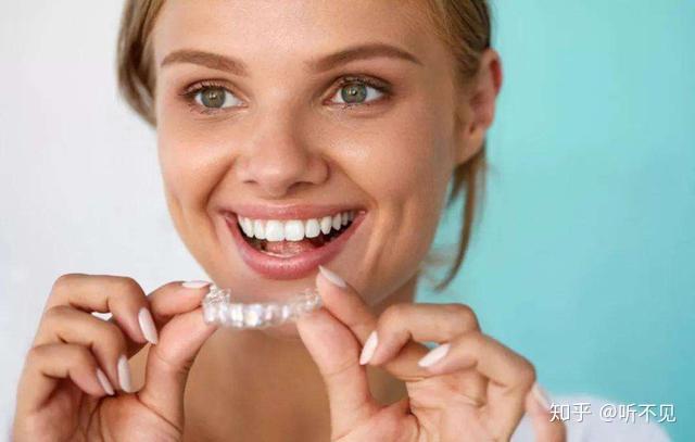 极光口腔矫正完后保持器要戴多久