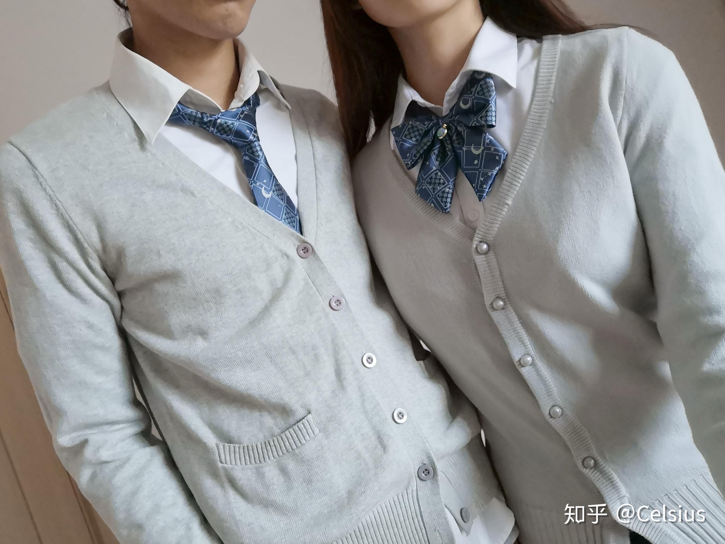 女生出门穿jk男生应该搭什么