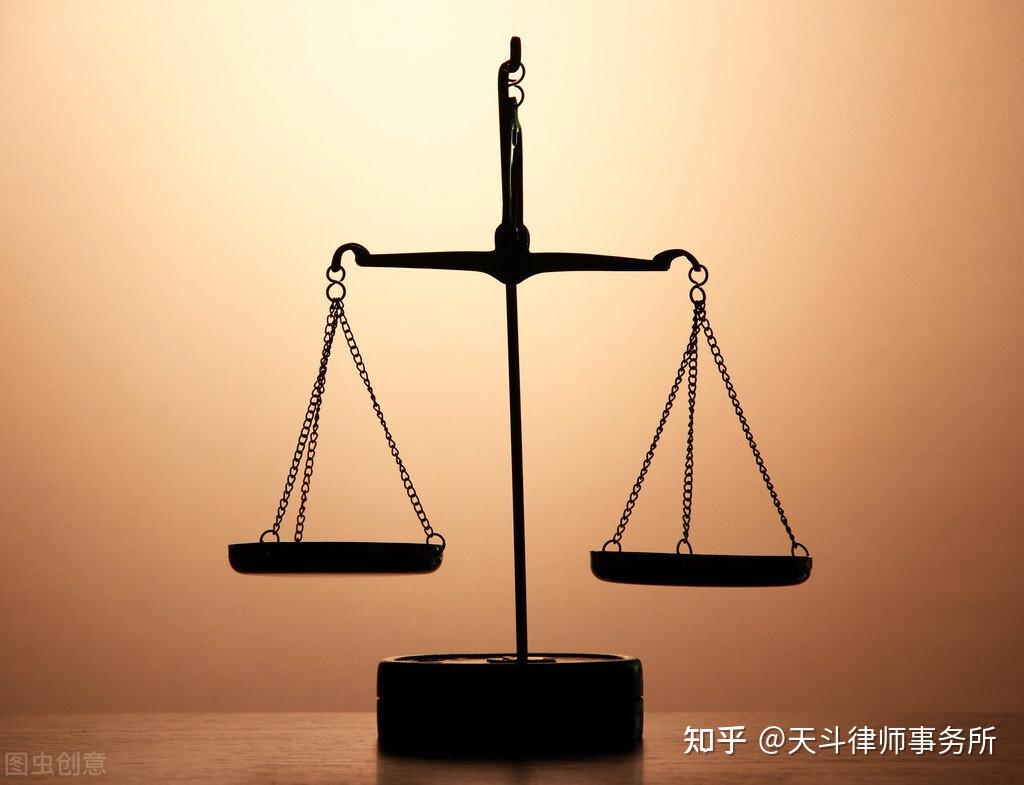 從刑事訴訟的初始階段就固定被告人的口供,打破被告人試圖翻供不認罪