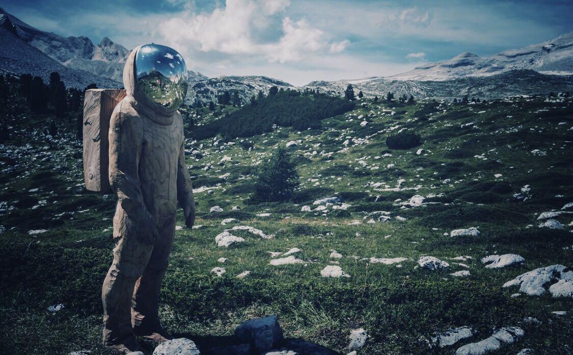 他离开地球开始流浪 成为宇宙里最孤独的人 知乎 他离开地球开始流浪 成为宇宙里最孤独的人 知乎