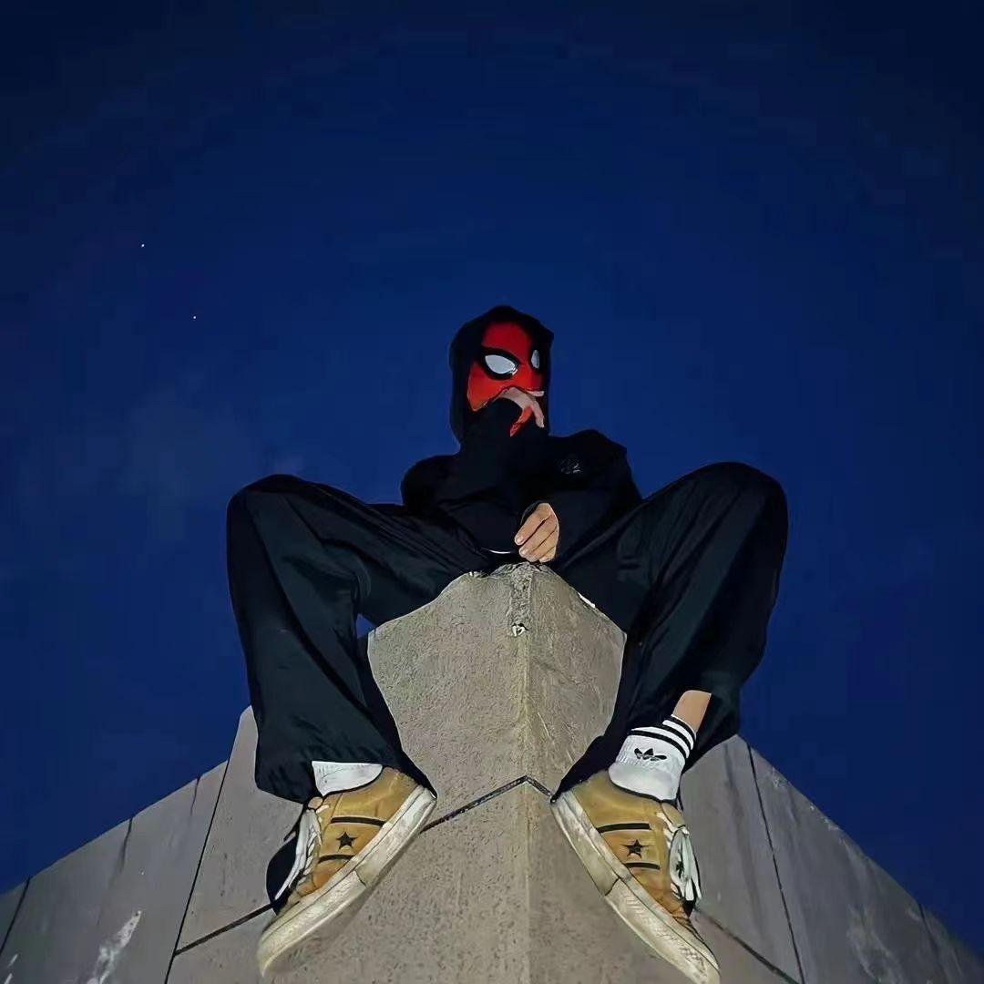 头像不拘当前向往自由