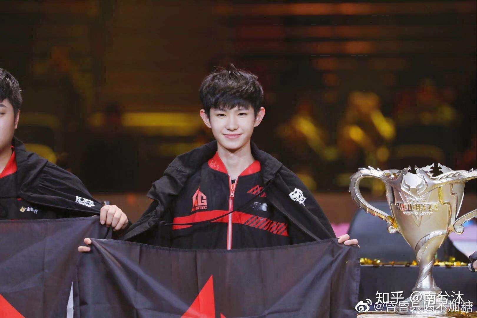 如何评价 ag 超玩会选手「一诺」? - 知乎