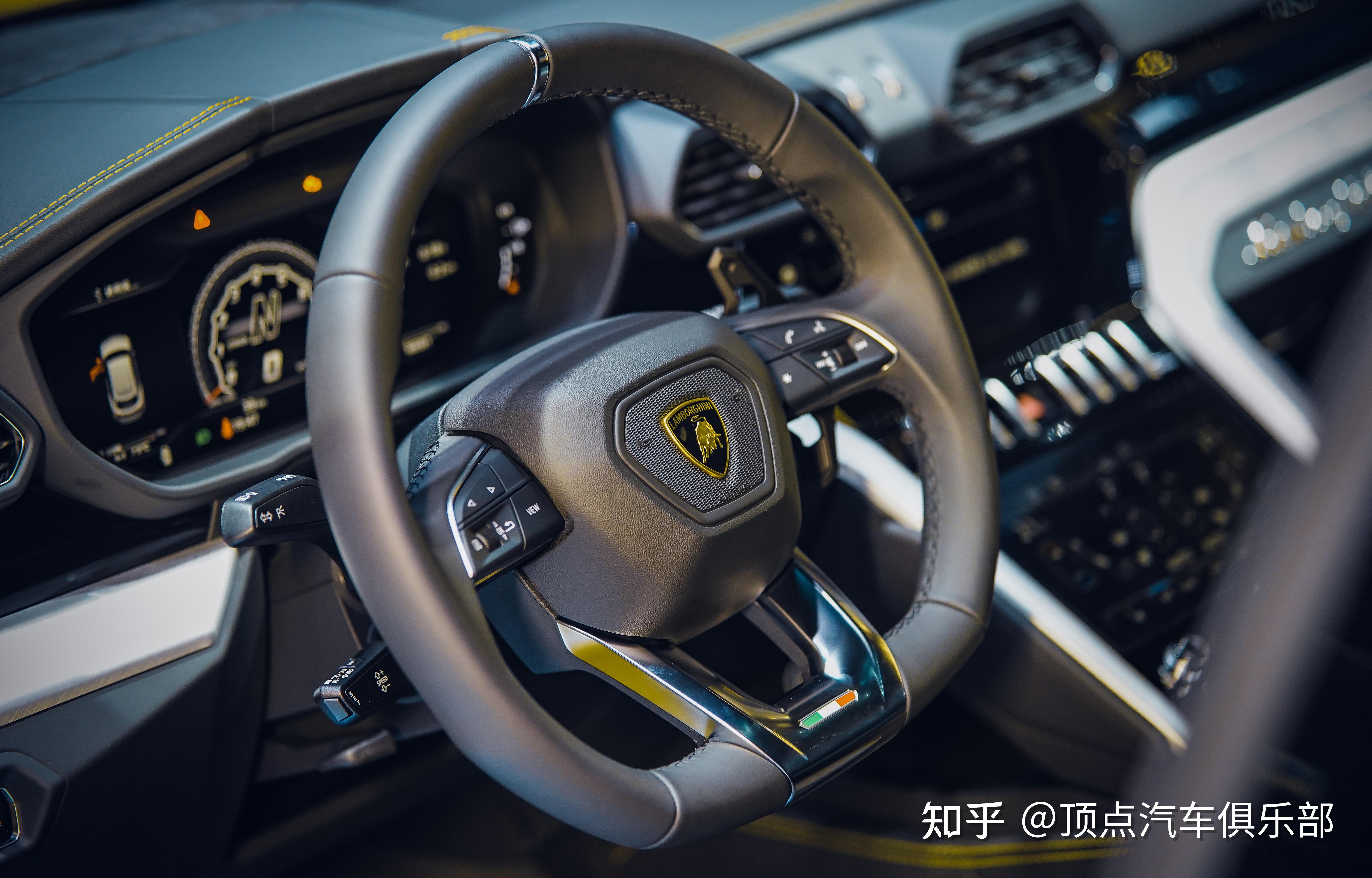 兰博基尼urus现车实拍低调奢华个性张扬价格378万