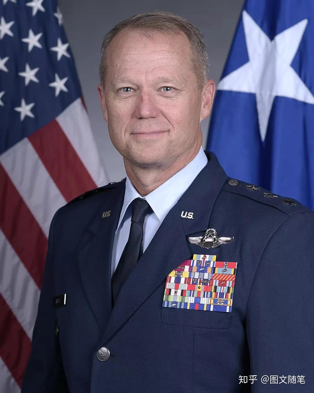 听说美军军官都要在基层机关间不停轮岗那有没有一直