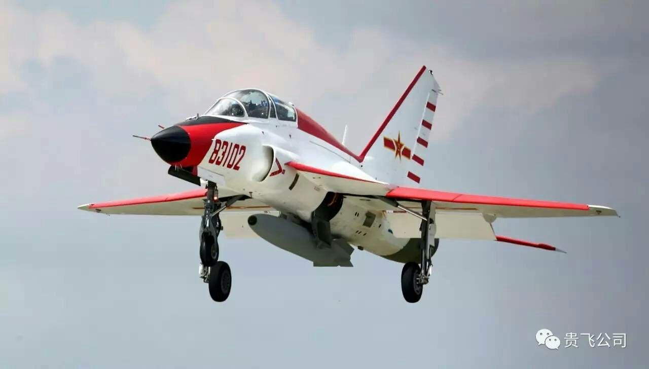 如何评价l15高级教练机