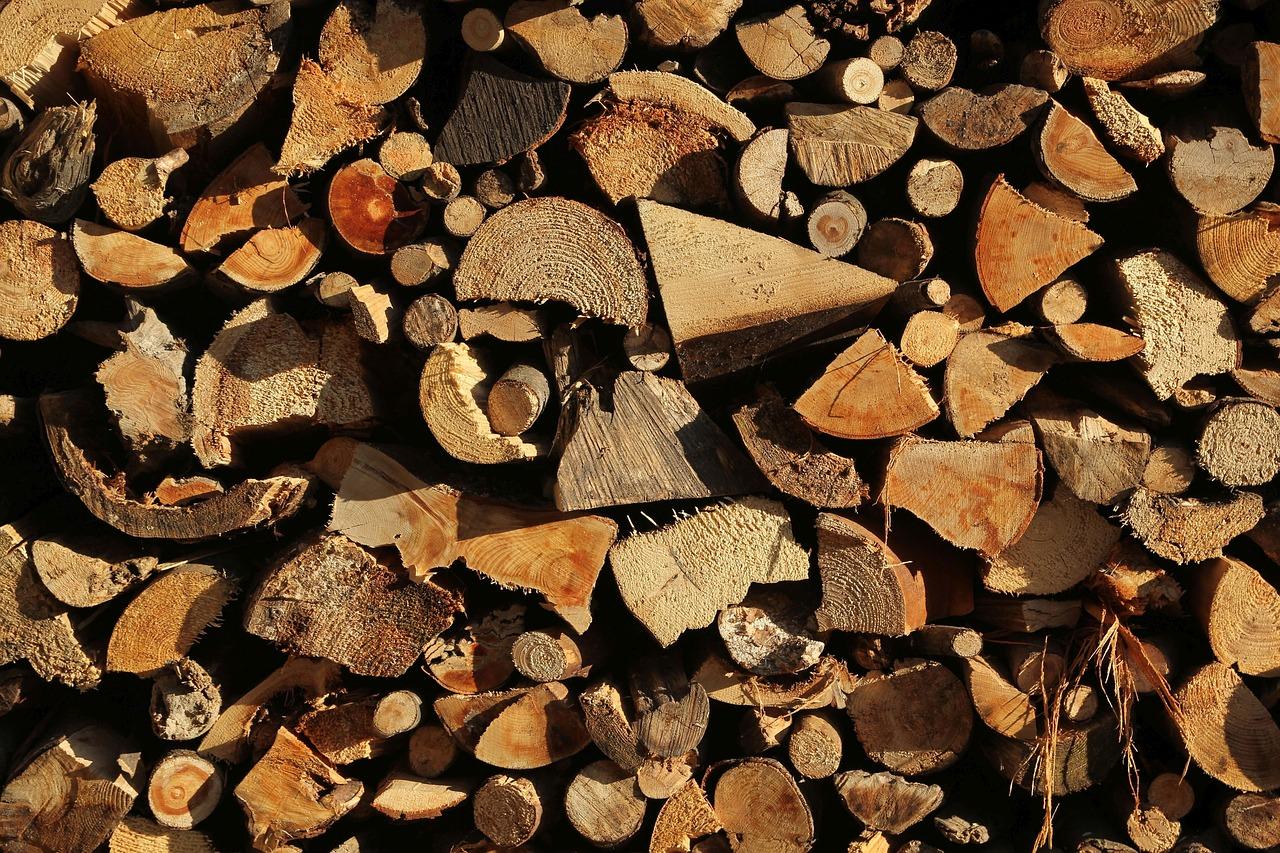 4. 黄檀木一吨售价