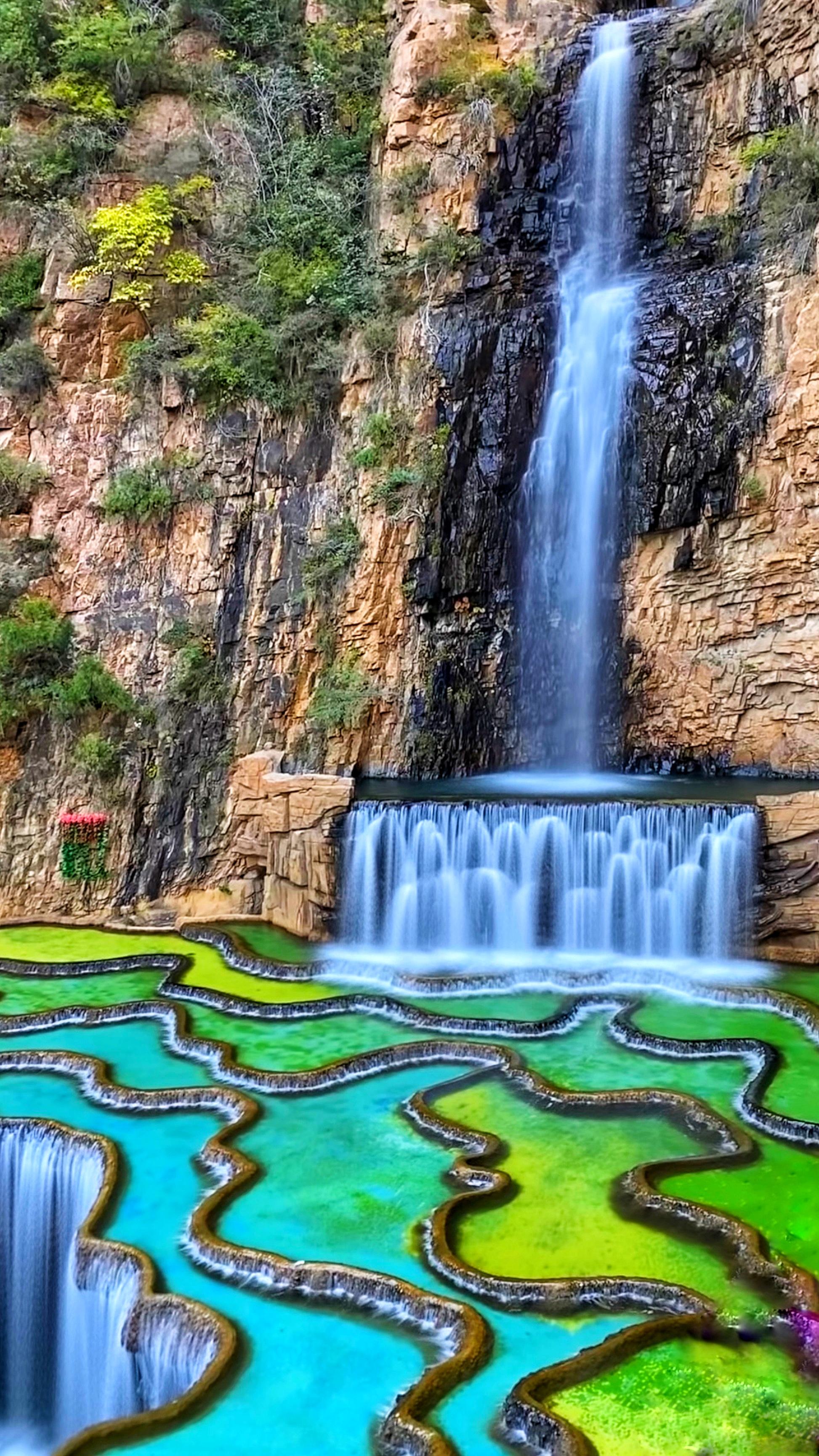 先到七彩池-乘坐龙王山索道7min-索道上站-走70m-ufo观景台推荐路线