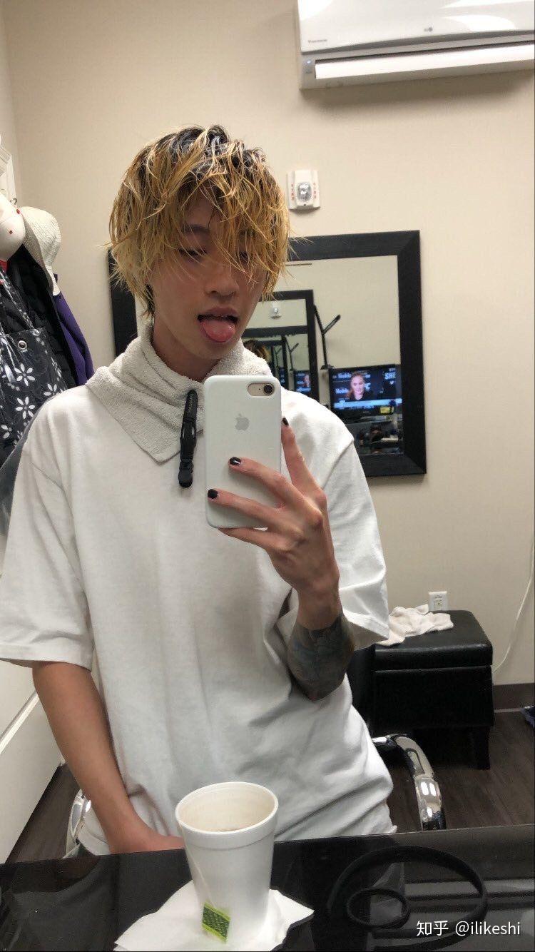 如何评价keshi这位歌手