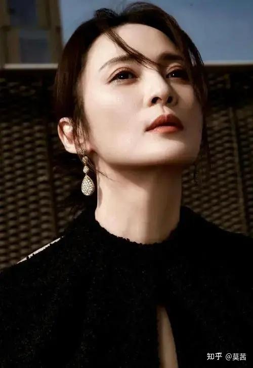 一个赛一个!刘涛:18岁好美,孙俪:18岁更美,蒋勤勤:你们让让