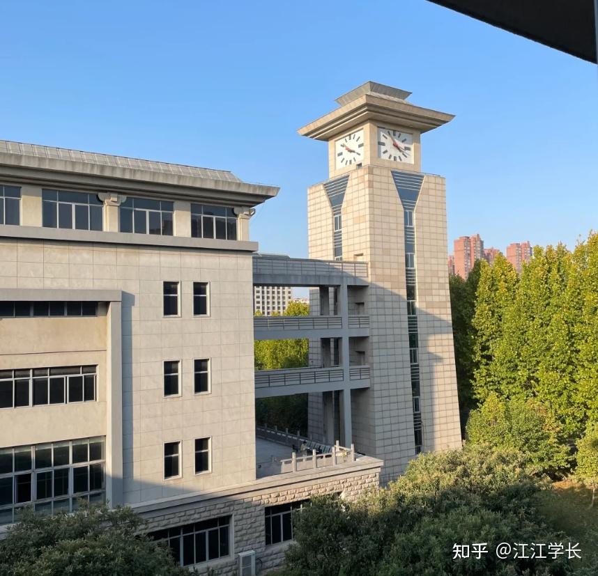 黄淮学院就读体验,校园环境,新生入学交通指南来咯!