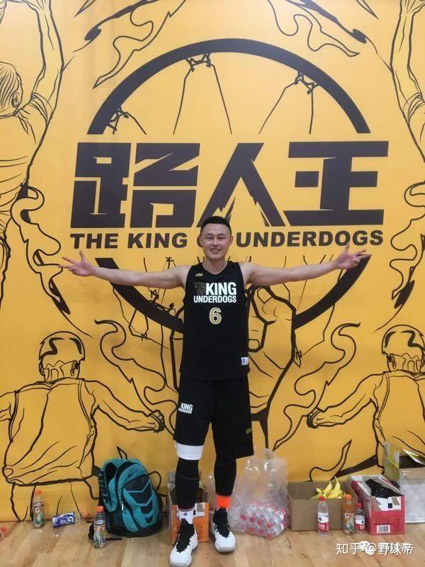 当时在场下看头盔和安云鹏他们打,感觉他们和自己水平差不多,上去就是