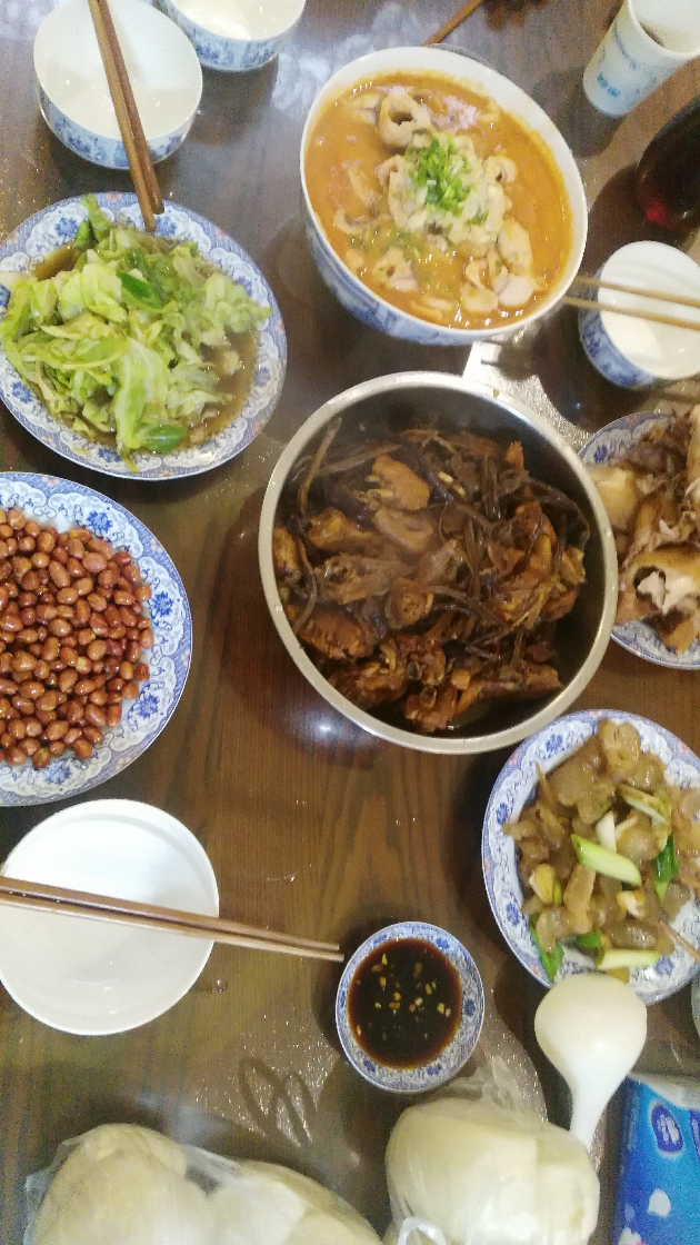 怎样才能做出一桌好菜 v2-d57433b1568c389be562a76a140ba699_r.jpg