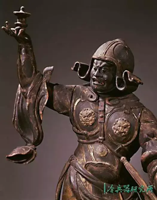 中国古代头盔样式那么多，为何影视剧里却尽是“飞碟帽”？ - 知乎