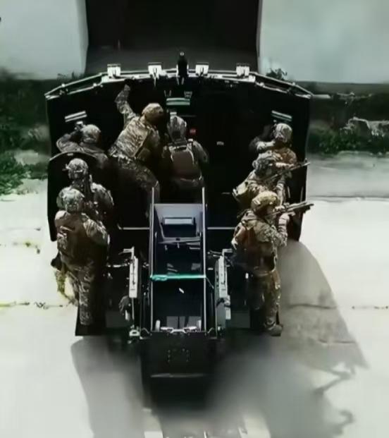 反恐“移动堡垒”背后的硬核支撑：晟普特防弹钢板 - 知乎