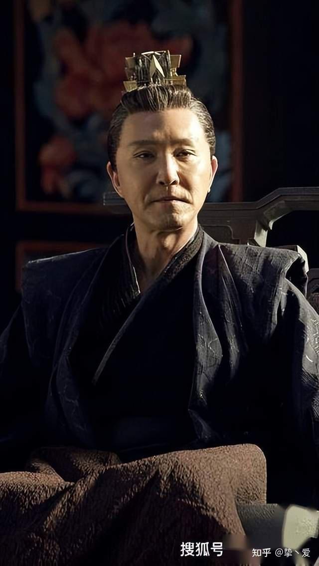 吴刚:60岁名誉扫地,名利双收却难逃道德审判!