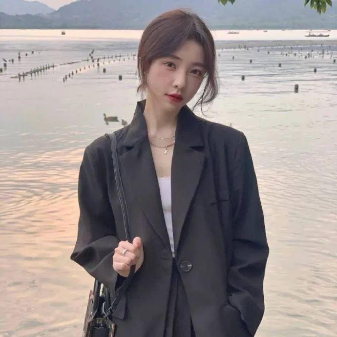 有没有女头像高逼格仙一点干净一点