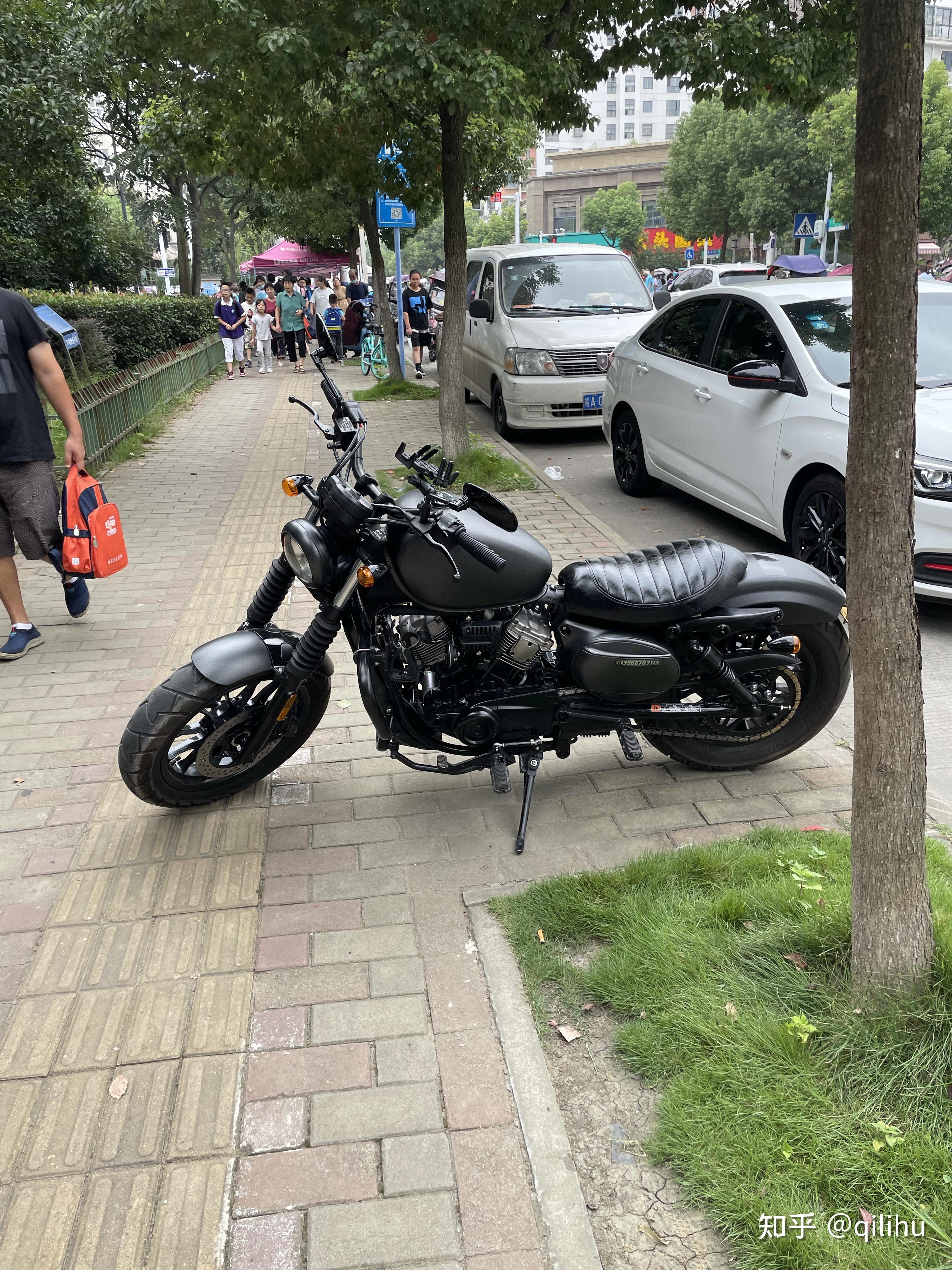 豪爵铃木gsx250和奔达灰石300轻骑大韩gv300怎么选