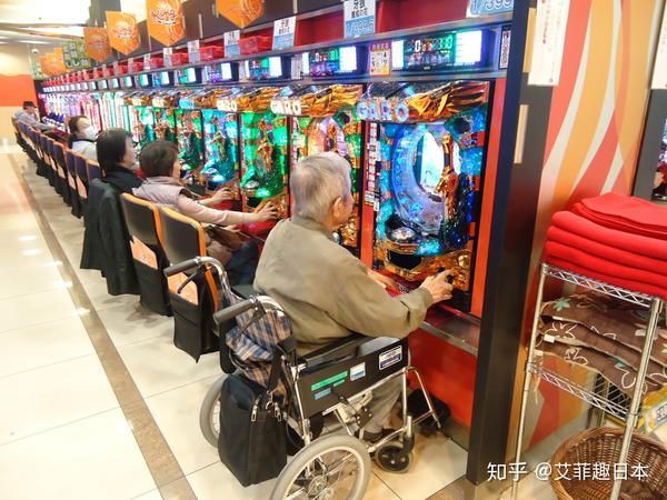 日漫里的小钢珠到底是什么?