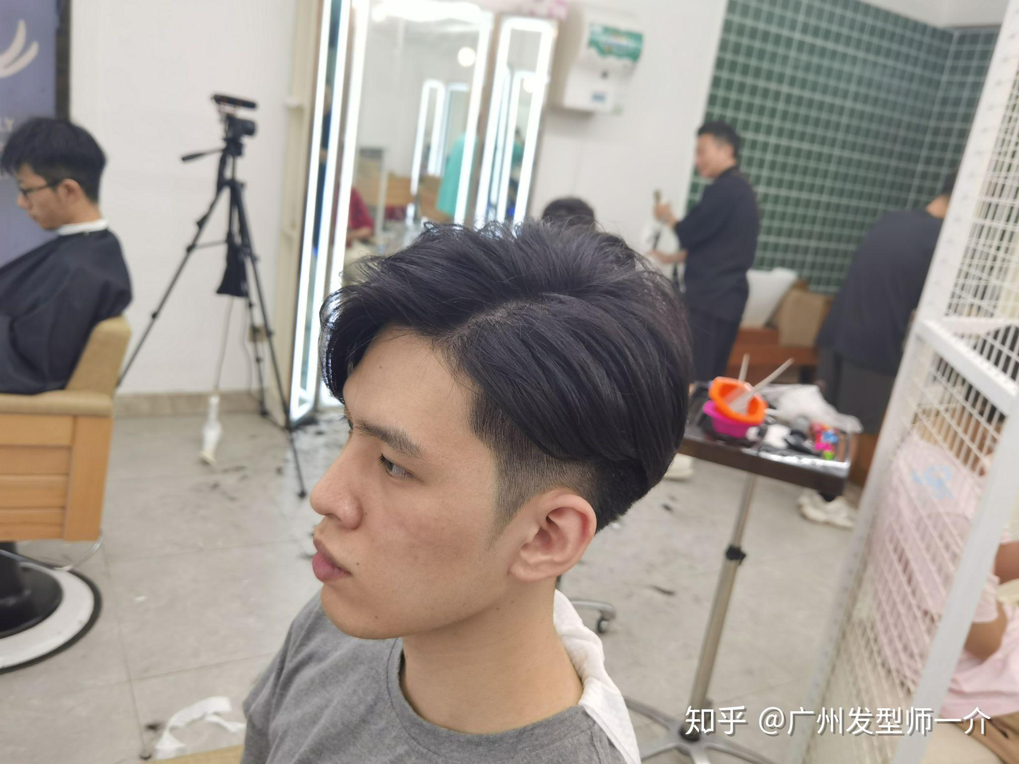 男生头顶比较尖,适合什么样的发型呢? - 知乎