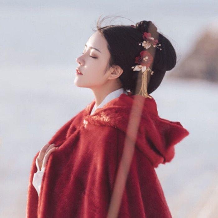 有无仙气一点的古风真人女生头像