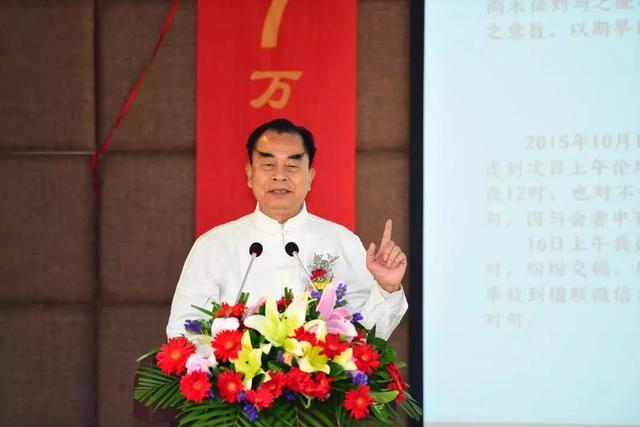 中国楹联学会副会长,广东楹联学会会长,"观音山上观山水"出句人邹继海