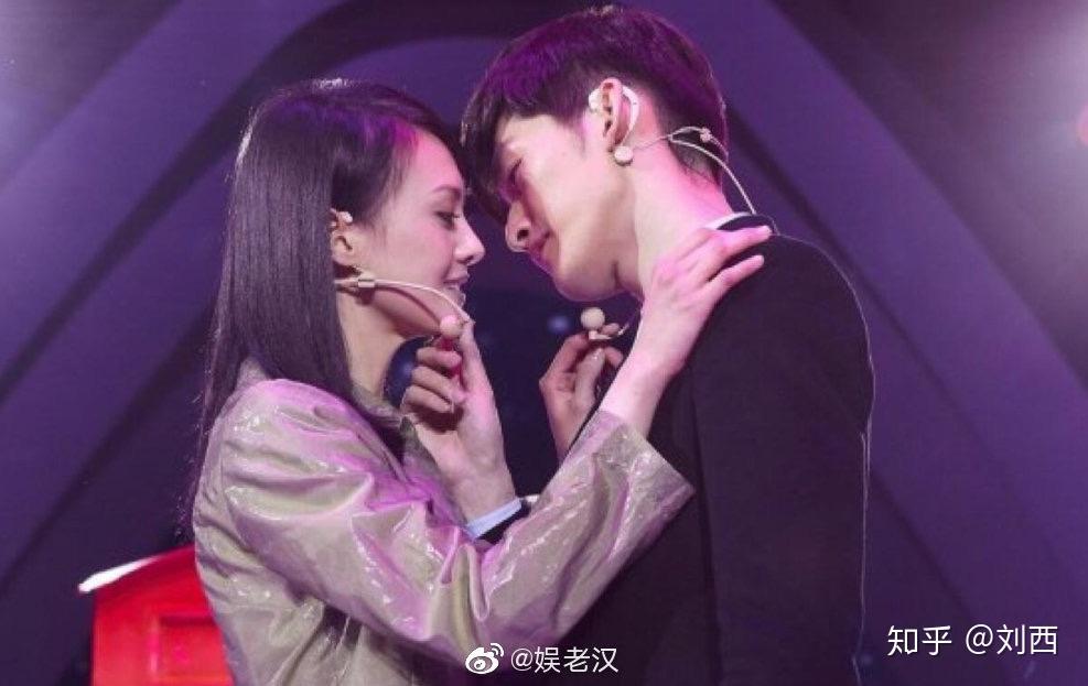 郑爽张翰终于同步官宣了