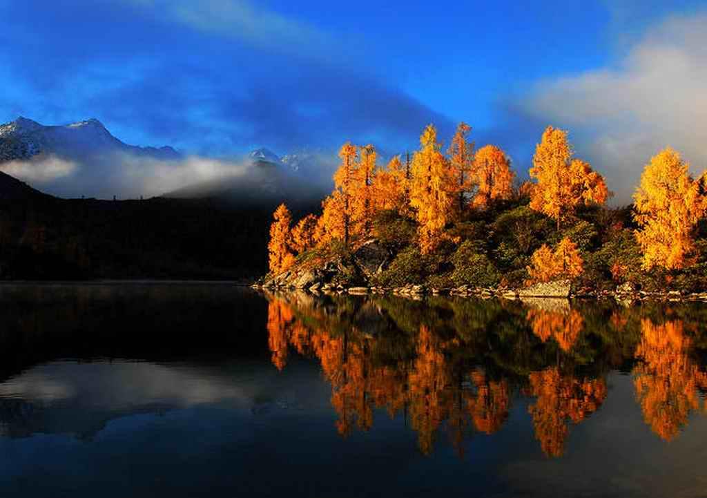 从成都出发去稻城亚丁,穷游,求攻略?