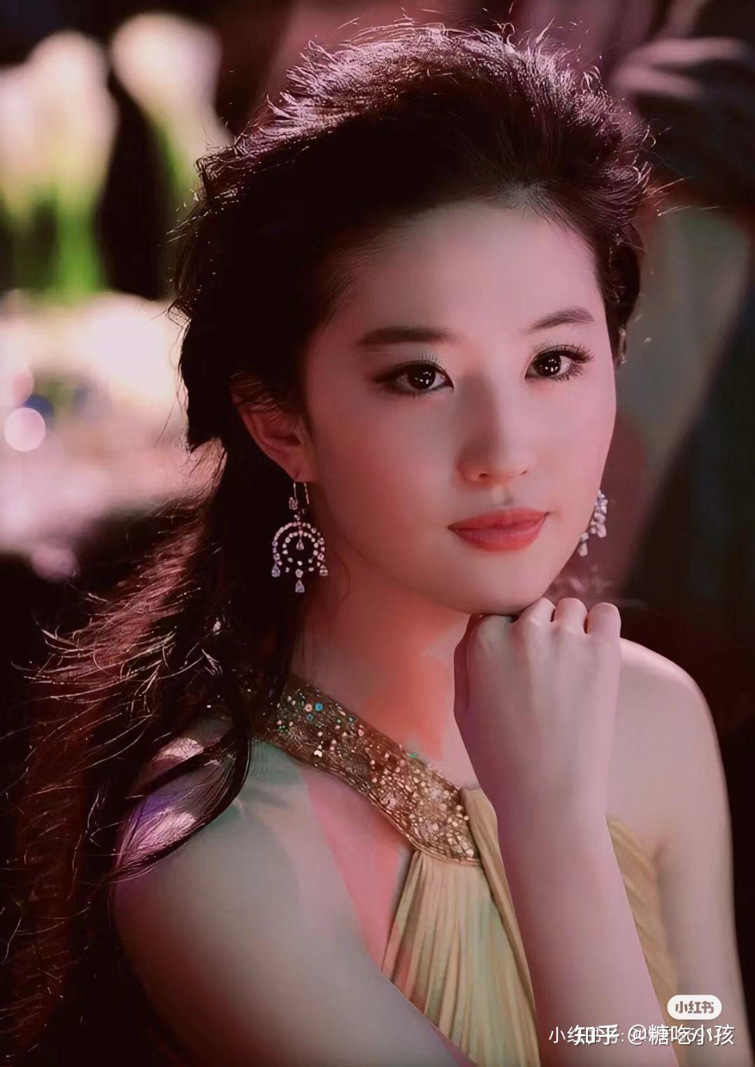 单论颜值的话杨颖angelababy和刘亦菲比谁更胜一筹