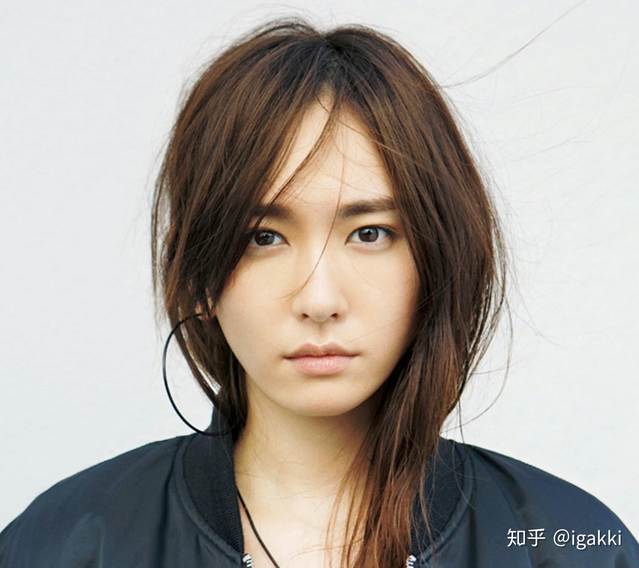 有没有适合当头像的新垣结衣的照片? - 知乎