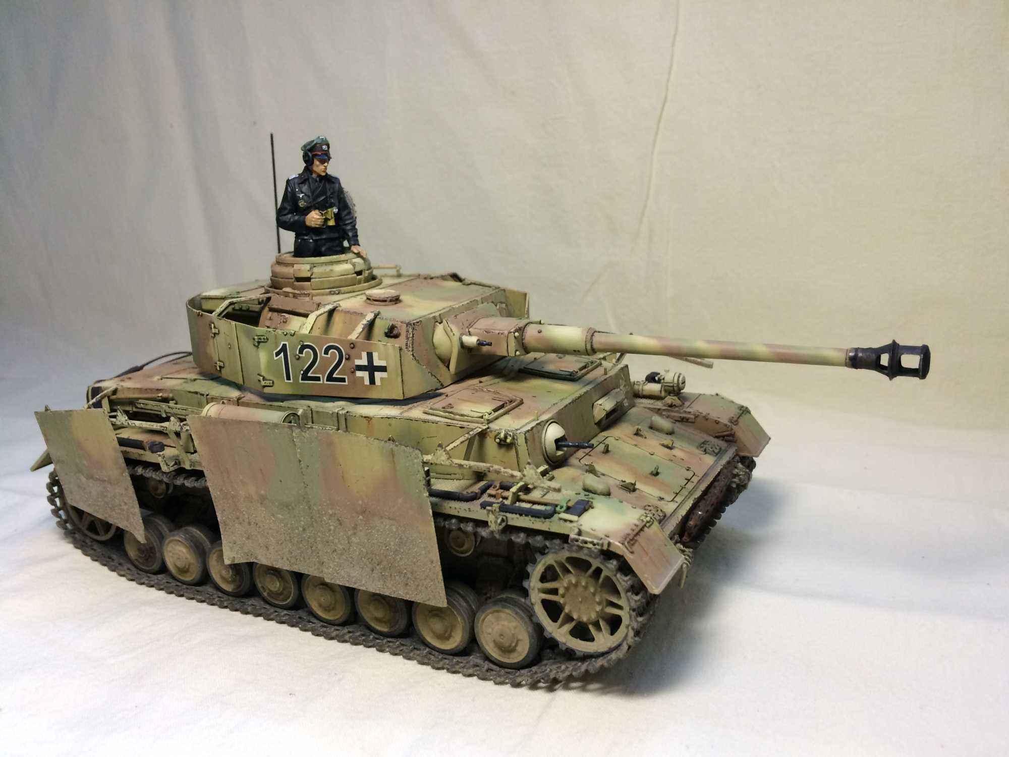 坦克炮上的"装饰物"——炮口制退器和炮膛抽气装置