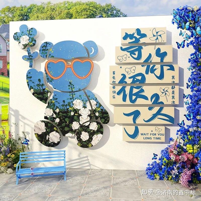 广告图文制作中UV打印与丝印工艺的5个维度对比