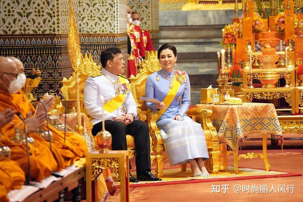 泰国王室这下热闹了!泰王三儿子也回国了,二王子三王子高调祭祖 - 知乎