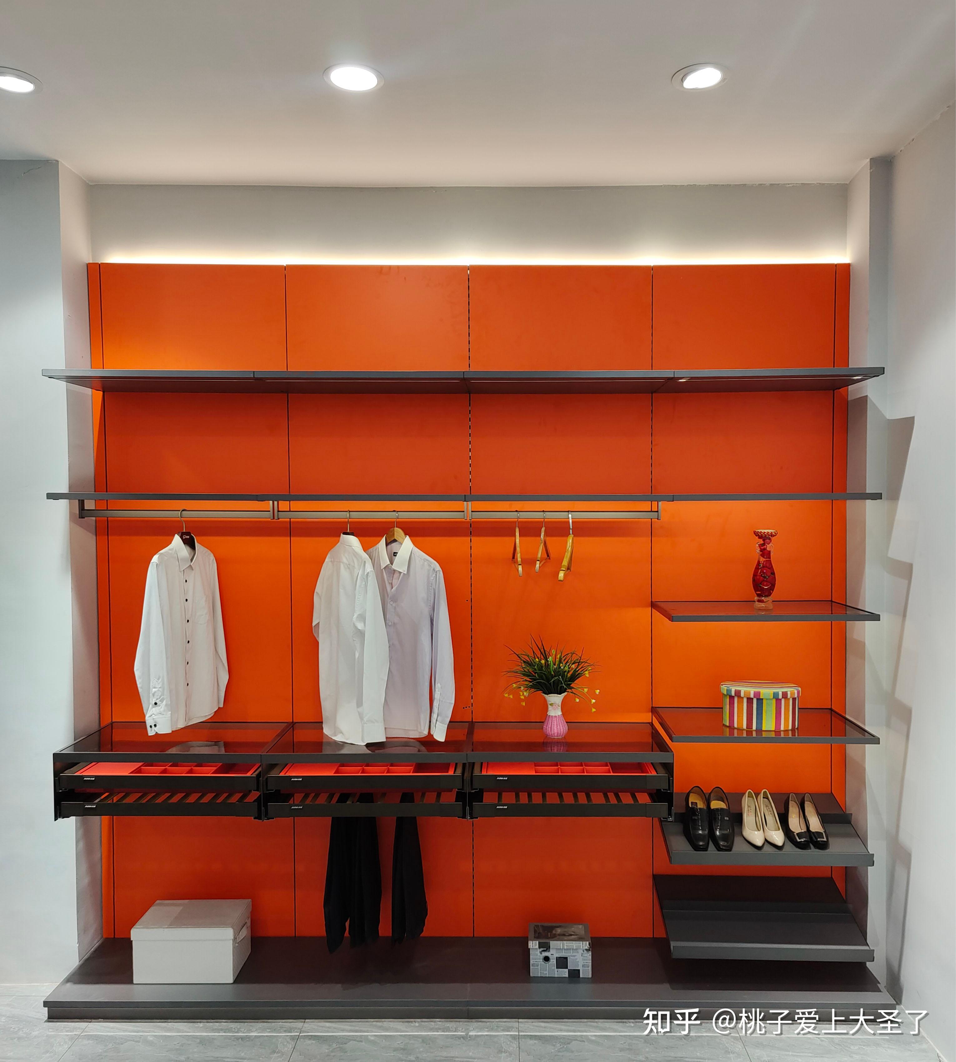 超赞的壁挂式衣帽间,说真的落地真香! - 知乎