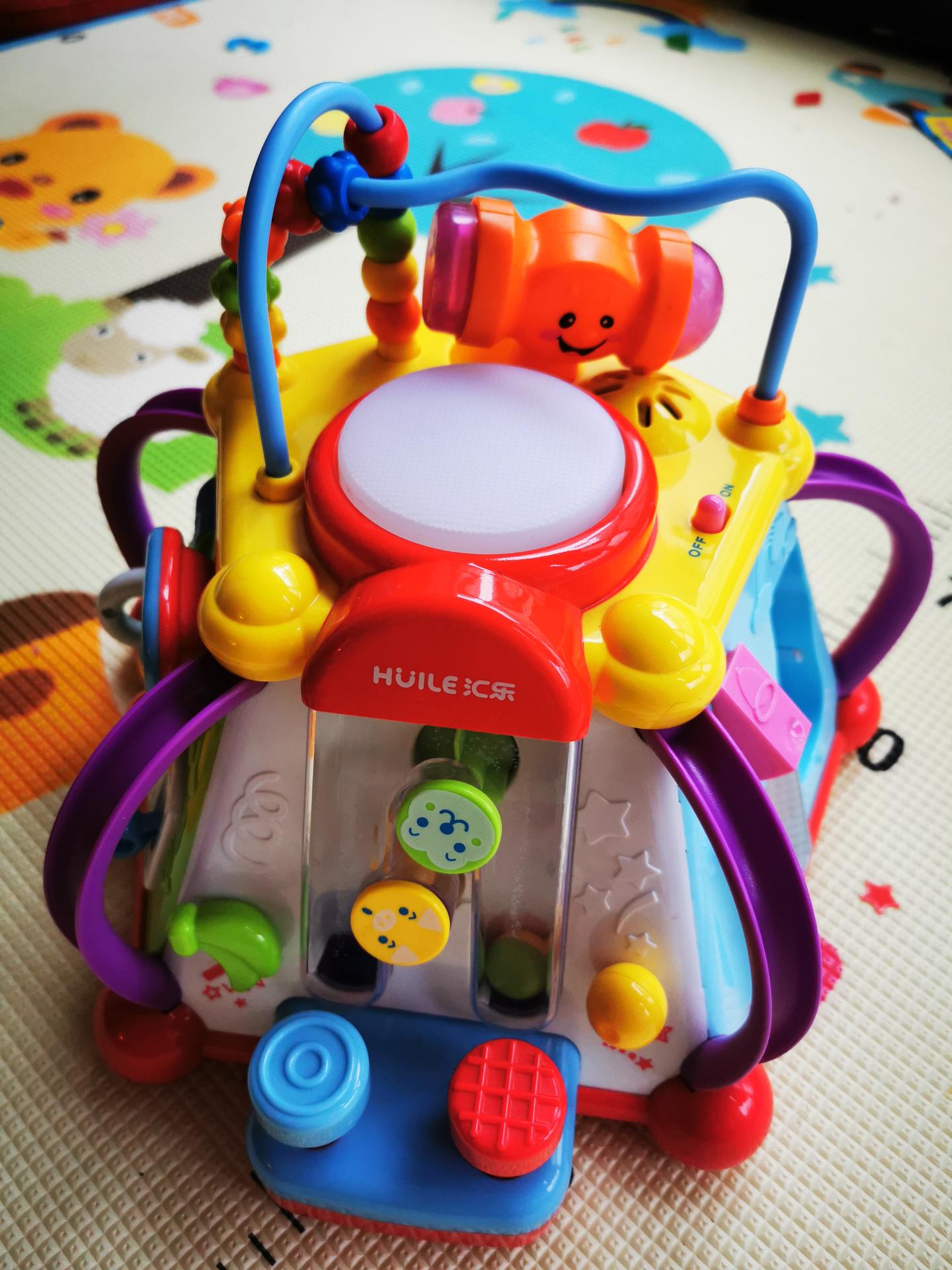 如何给宝宝选玩具012个月婴儿玩具大盘点1岁前这些玩具就够了