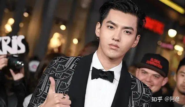 前段时间因为被正式判刑而登上热搜的吴亦凡,近日却连他的妈妈也登上