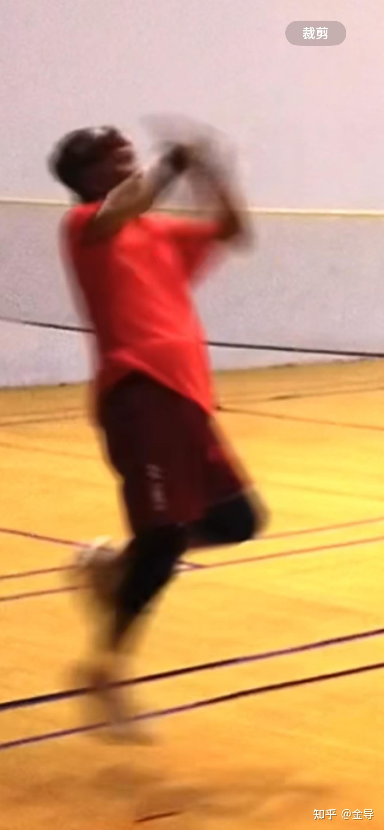 羽毛球如何打好劈吊