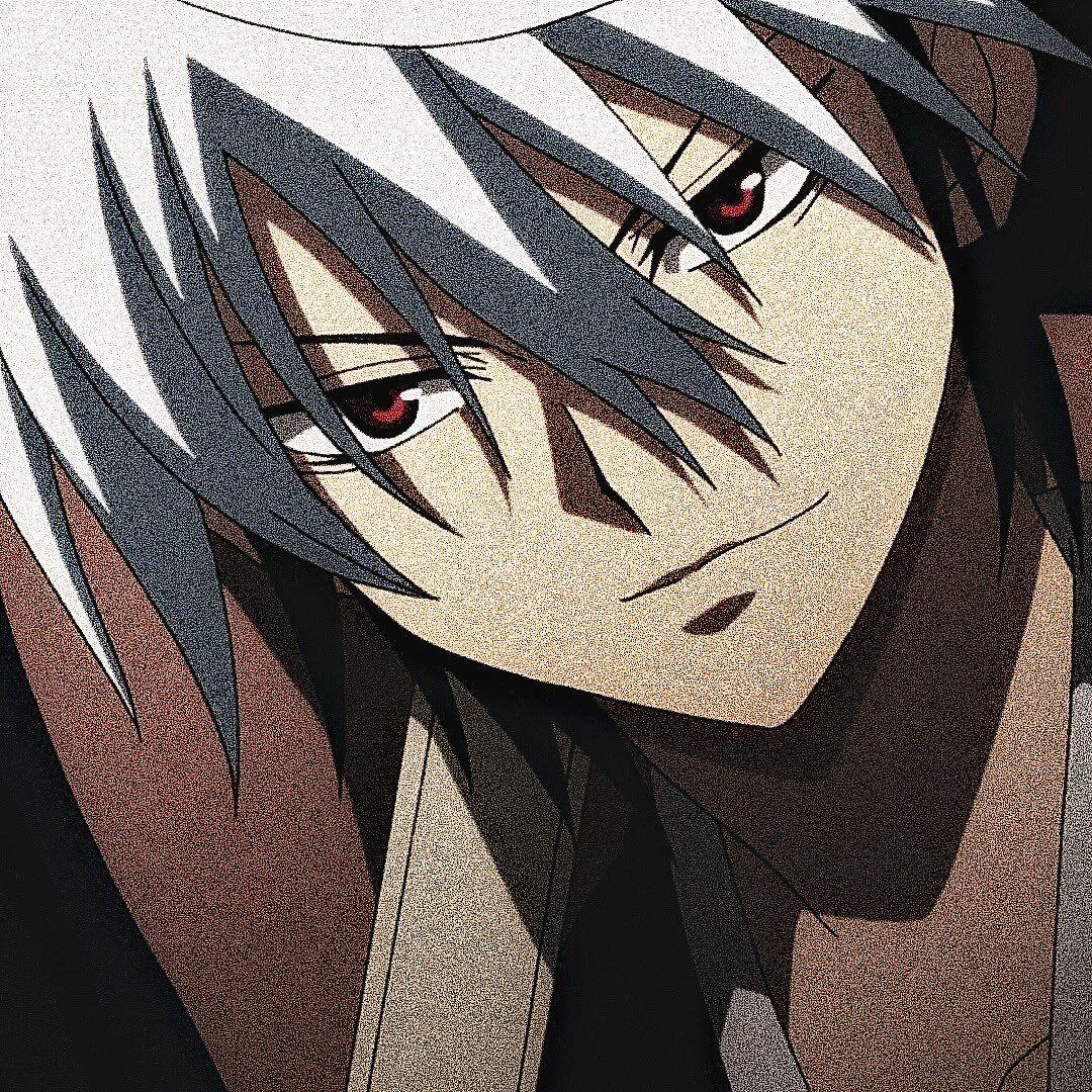 有没有特别像云深的动漫头像一头银发桀骜不驯