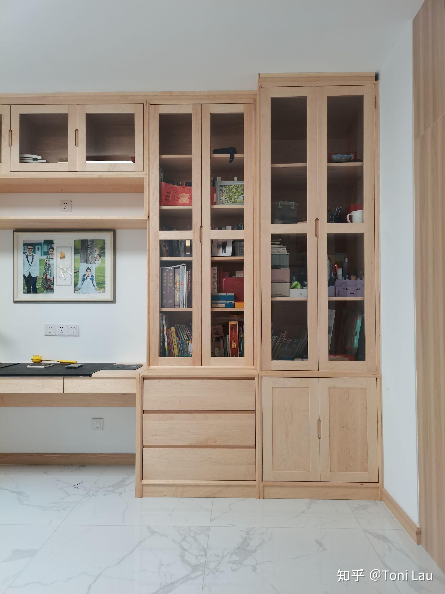 请问大家我想买一套书房卧室的实木家具我喜欢浅色的实木有什么推荐