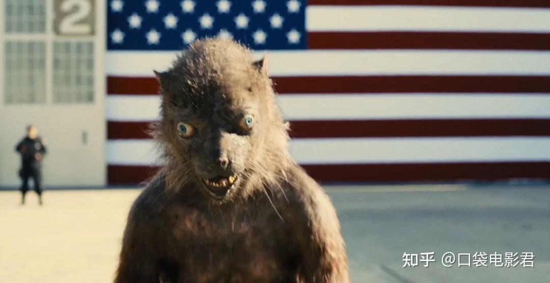 DC翻身了！《新自杀小队》，无法引进中国的暴力美学神作！-dc新出电影