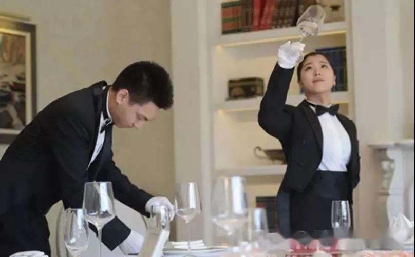 英管聚焦 | 广东省家政服务公共平台专题报道英国管家学院