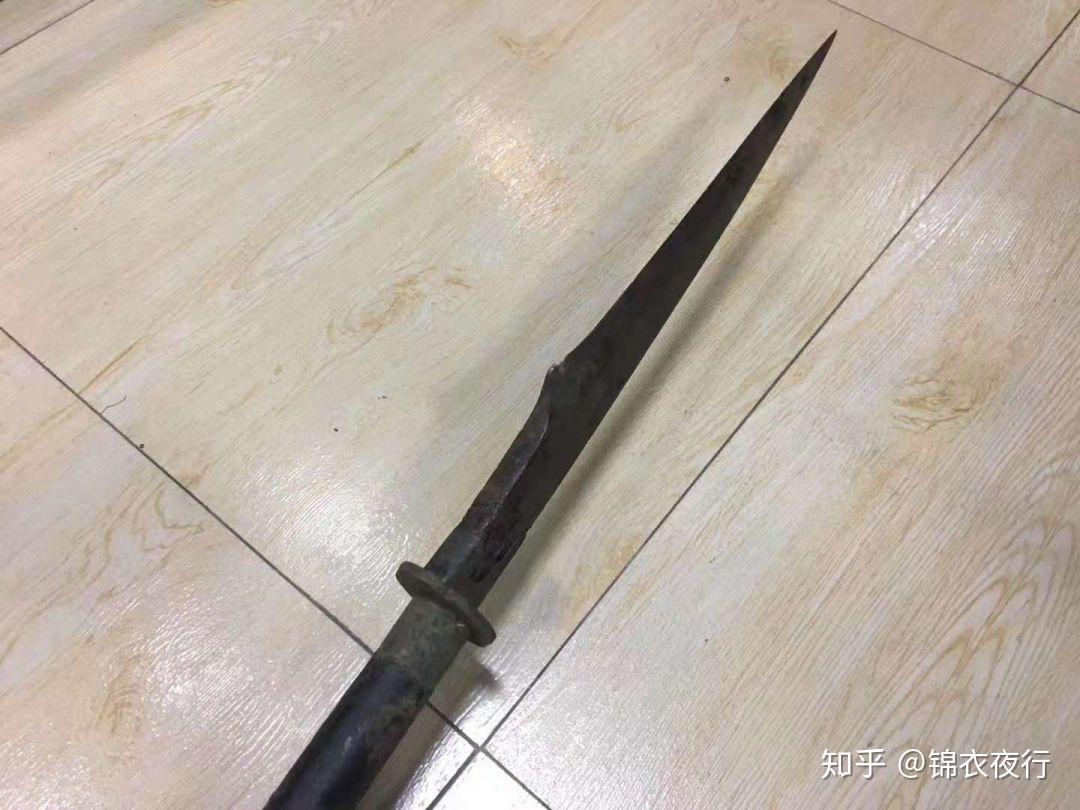 这款武器取代了陌刀的战场地位？宋代刀矛鉴赏 - 知乎