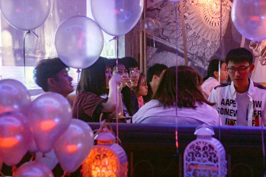 嘉年华成都站回顾k歌之夜燥起来