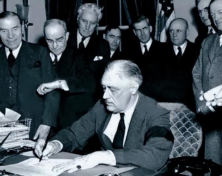 罗斯福：被过度神话的“救世主” - 知乎